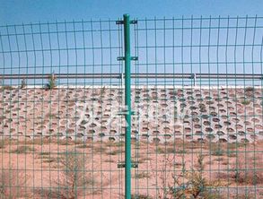 甘肅浸塑公路護(hù)欄網(wǎng) 廠家價(jià)格與高速公路護(hù)欄選購(gòu)指南